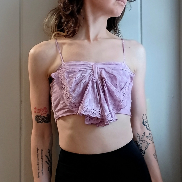 Eyelet Bow Crop Cami - Picture 1 of 6